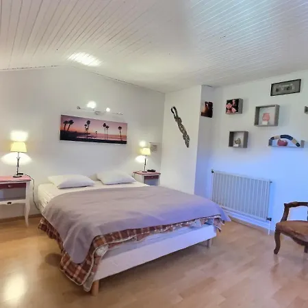 Lest Villa
